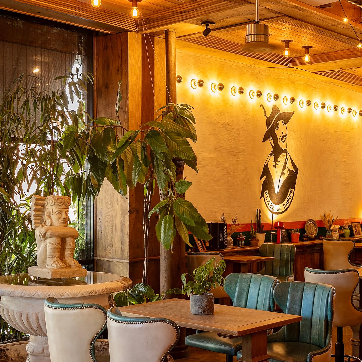 Comandante Marcos - Tacos y Tequila